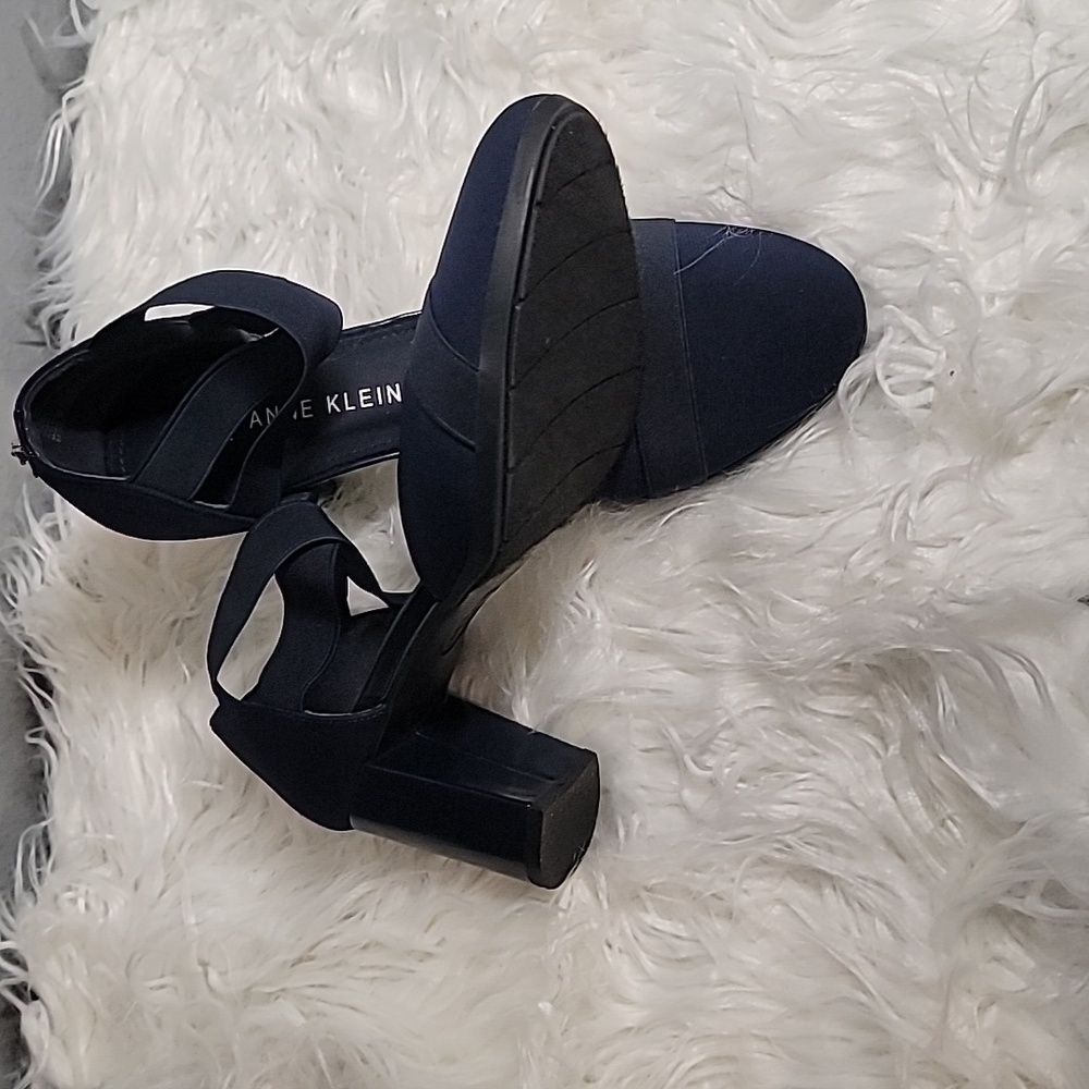 Anne Klein Blue High Heels Sleek  Design - Picture 6 of 7